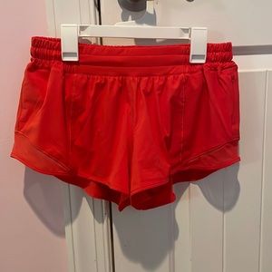 NWOT Lululemon Hotty Hots!